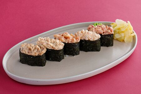 Ассорти запеченных суши