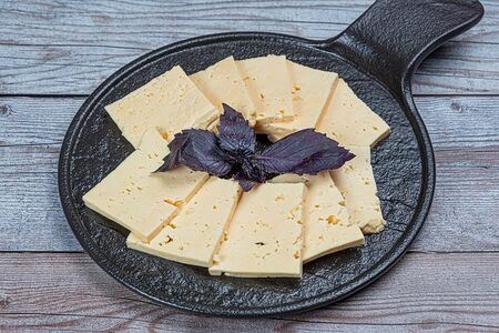 Армянский сыр Чанах