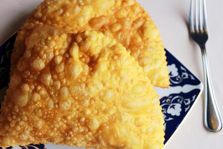 Чебурек с сыром
