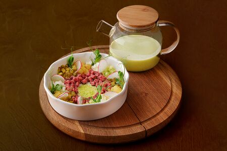 Окрошка на мацони с тархуном