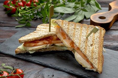 Сэндвич с ветчиной