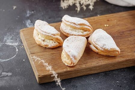 Сочник с творогом