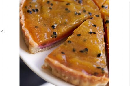 Тарт Малина-маракуйя