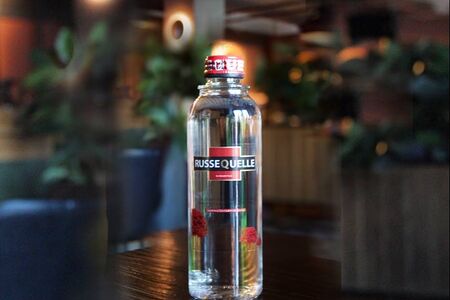 Вода RusseQuelle с газом