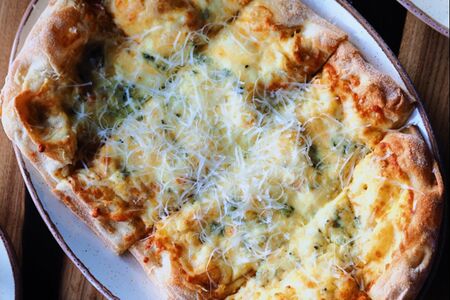 Пицца Сырная