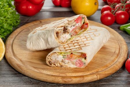 Шаурма куриная в обычном лаваше