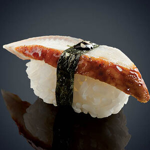 Суши с угрем