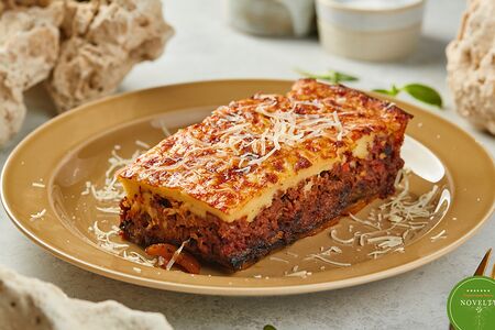 Греческая мясная запеканка Мусакас
