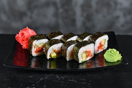 Ролл с овощами