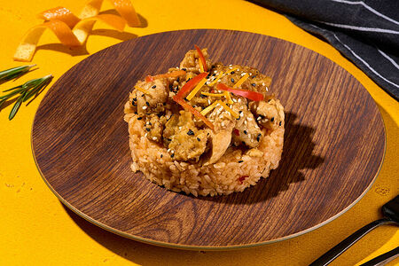 Сладкая курочка в апельсиновом соусе с рисом