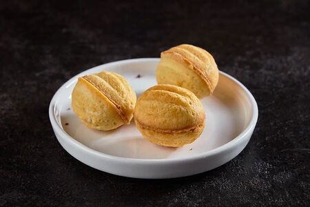 Орешки со сгущенкой