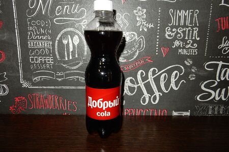 Газированный напиток Добрый Кола