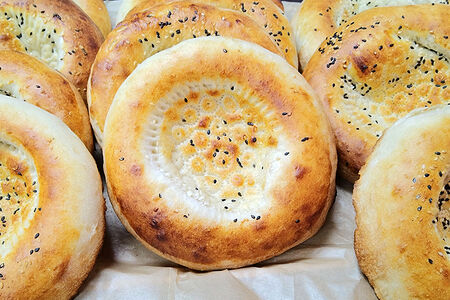 Лепёшка узбекская круглая из тандыра
