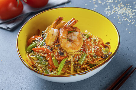 Удон с креветками