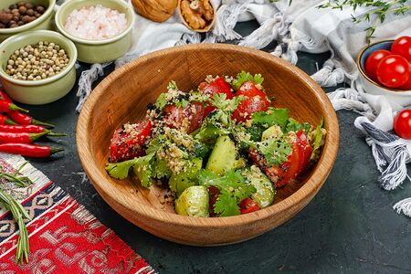 Салат Грузинский