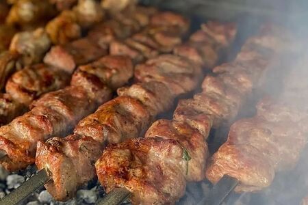 Шашлык из cвинoй шеи