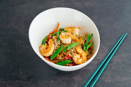 Фунчоза с креветками