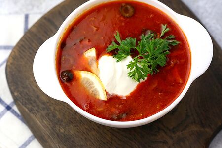 Солянка домашняя