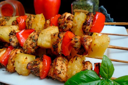 Шашлык из куриной грудки с перцем болгарским