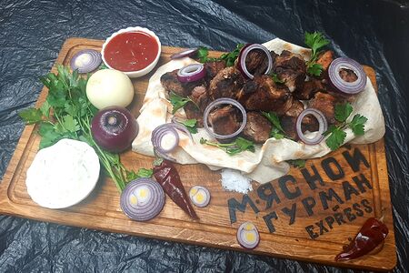 Шашлык из cвинoй шейки