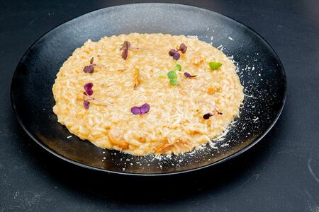 Ризотто с белыми грибами