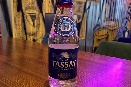 Вода Tassay газированная