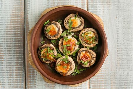 Шляпки шампиньонов