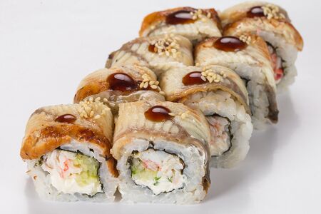 Унаги Урамаки