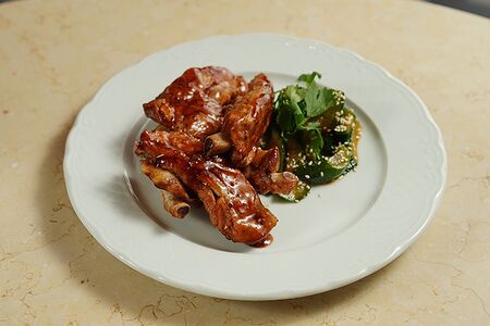 Свиные ребра острые