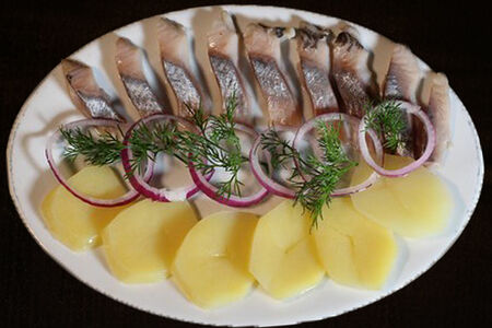 Сельдь с картофелем