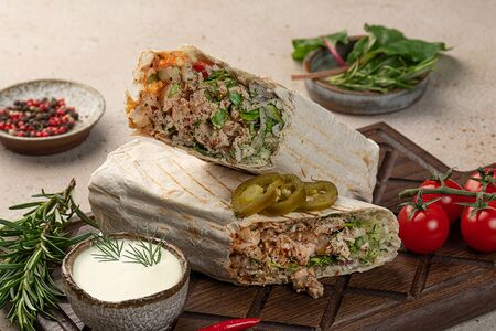 Шаурма куриная с халапеньо