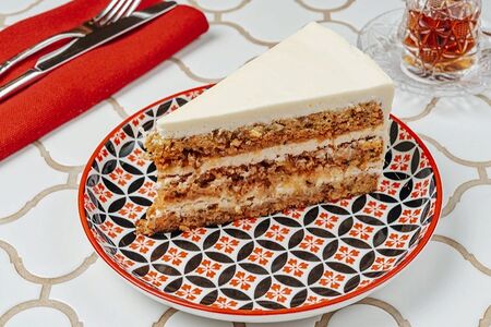 Морковный торт