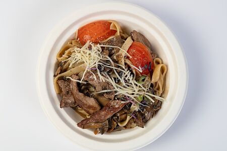 Паста с говядиной и грибами