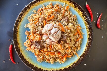 Плов с говядиной и нутом