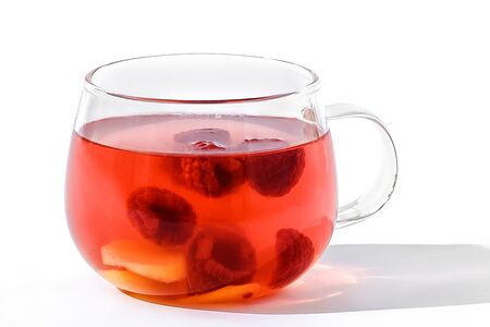 Имбирно-малиновый чай