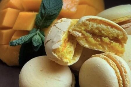 Макаронс Манго-маракуйя