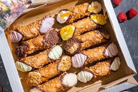 Набор пирожных Cannoli Bar