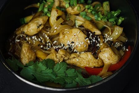 Лапша с цыпленком