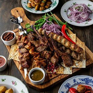 Мясная тарелка