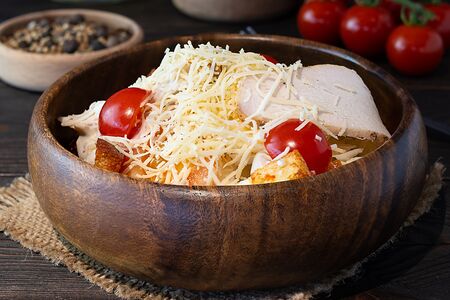 Цезарь с курицей