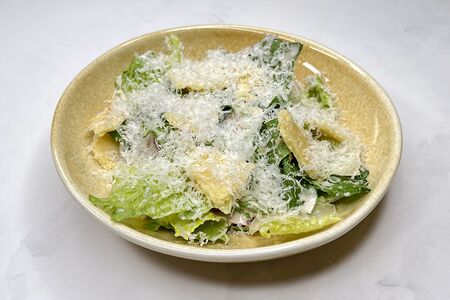 С куриным филе и соусом тоннато