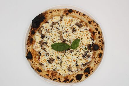 Пицца Ветчина с грибами