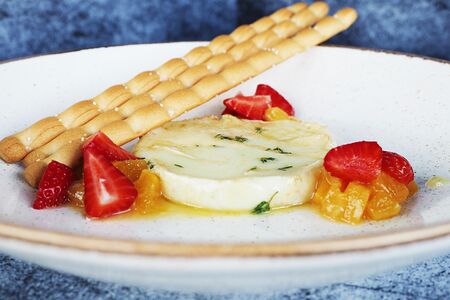 Запеченный сыр Камамбер