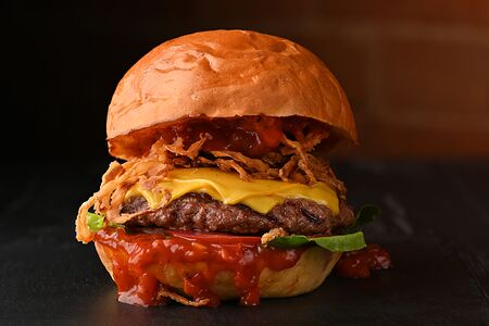 Бургер острый мексиканский с сальсой Халяль