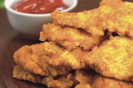 Стрипсы куриные