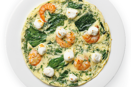 Омлет с креветками и сливочным сыром