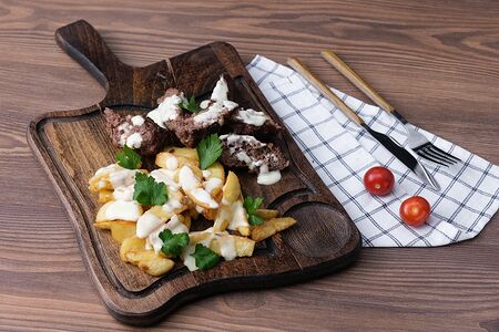 Кюфта-кебаб из говядины с плавленным сыром