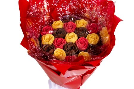 Шоколадные розы букет №3 (желтые, красные)