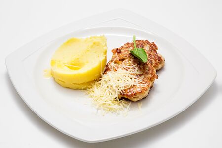 Котлетки из нежной свинины