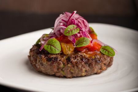 Бифштекс из конины